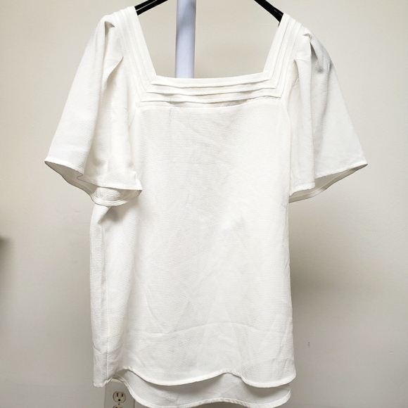 White Top - Picture 2 of 2